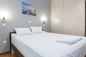 Modern Cozy 1 Bd Piraeus Perfection Apt