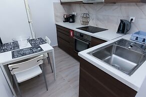 Modern Cozy 1 Bd Piraeus Perfection Apt