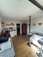 March-2bed Apt - Family Friendly - Pet Friendly