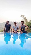 Wayand Whistling Woods