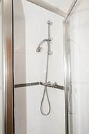 2 Bedroom Apartment Warrington