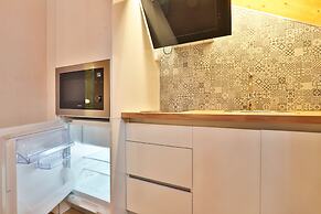 BOULEVARD Boutique Studios