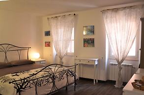 Demivie Guesthouse