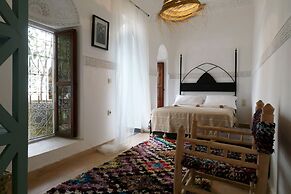 Riad DAR DAR