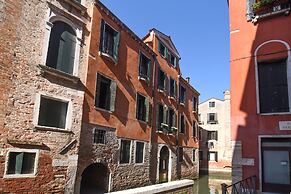 PALAZZETTO SAN LIO