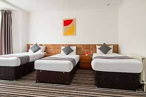 Commercial Hotel