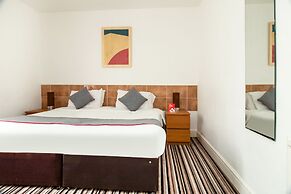 Commercial Hotel