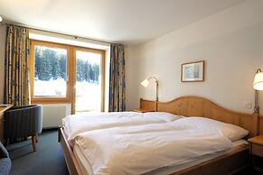 Hotel Alpina Parpan