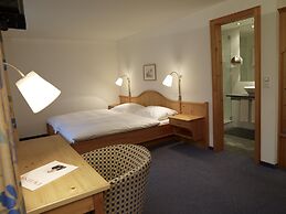 Hotel Alpina Parpan