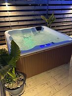 Noa Boutique Hotel