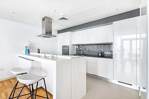 Sea View 2BR Bluewaters