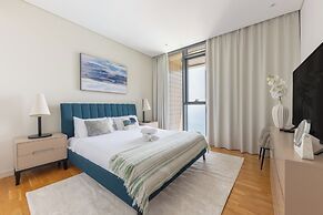 Sea View 2BR Bluewaters