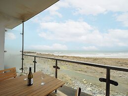 2 Horizon View