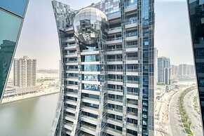 Stunning J-One Tower Studio