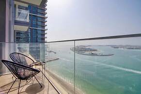 Sea view 2BR Beach Isle