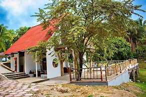 POINCOS ECO HOTEL