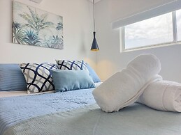 Apartasuites Ambar Roca - Rodadero