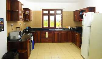 Lux Suites Lamera Beachfront Apartments