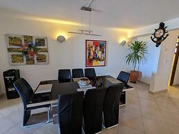 Lux Suites Lamera Beachfront Apartments