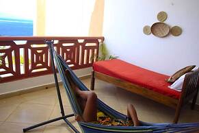 Lux Suites Lamera Beachfront Apartments