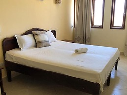 Lux Suites Lamera Duplex Penthouses