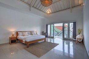 Olivia Estate
