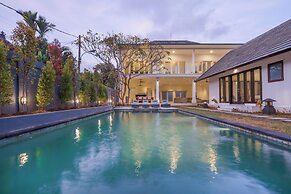 Olivia Estate