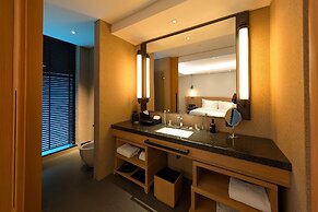 Hotel Tentrem Jakarta