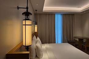Hotel Tentrem Jakarta