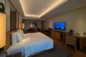 Hotel Tentrem Jakarta