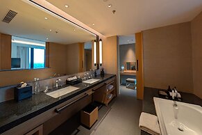 Hotel Tentrem Jakarta