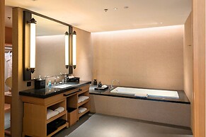 Hotel Tentrem Jakarta