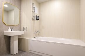 CALM REST HOTEL GIMHAE