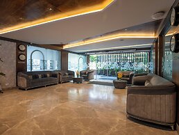 Grand One Tower