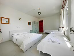 Akdeniz Pansiyon