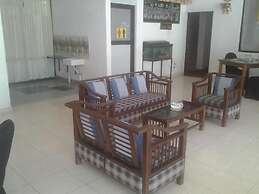 Larn's villa.