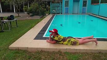Larn's villa.