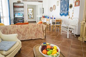 Villetta Sirena Near The Beach