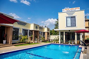 PRIMELAND HOTEL