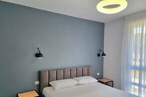 White Moon Apartments