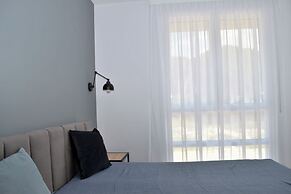 White Moon Apartments