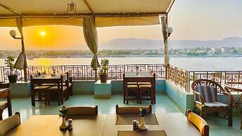 Merryland Hotel Luxor