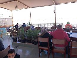 Merryland Hotel Luxor