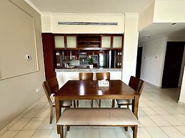 Lux BnB I Una Tower I Lakes View