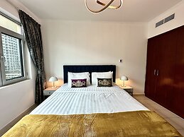 Lux BnB I Una Tower I Lakes View