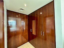 Lux BnB I Una Tower I Lakes View