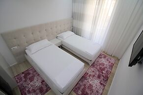 Elena Hotel