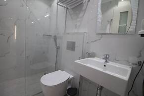 Elena Hotel