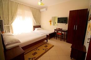 Elena Hotel