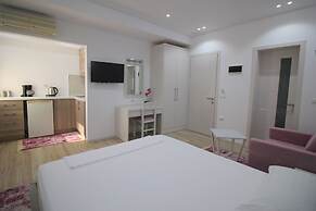 Elena Hotel